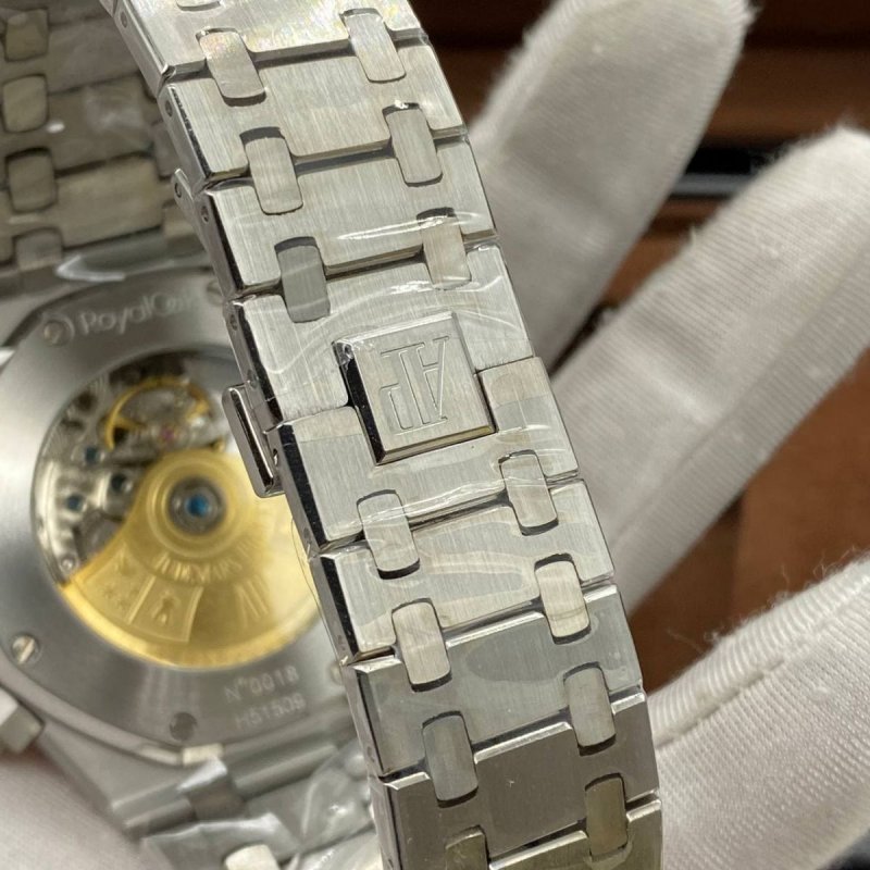 Копия Часы Audemars Piguet Royal Oak Chronograph H100818