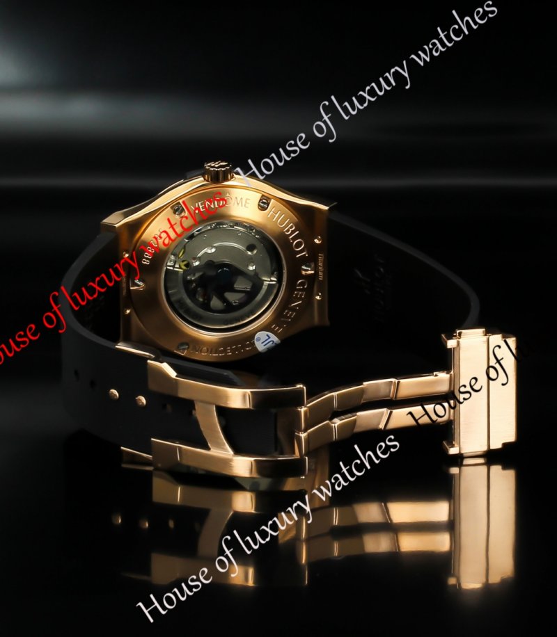 Копия Часы Hublot Classic Fusion Black Magic H101398