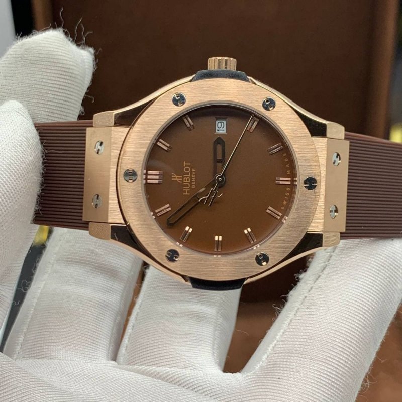 Копия Часы Hublot Classic Fusion H102437