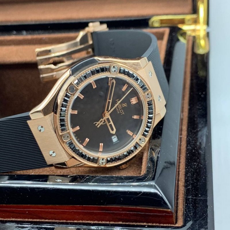 Копия Часы Hublot Classic Fusion H102568