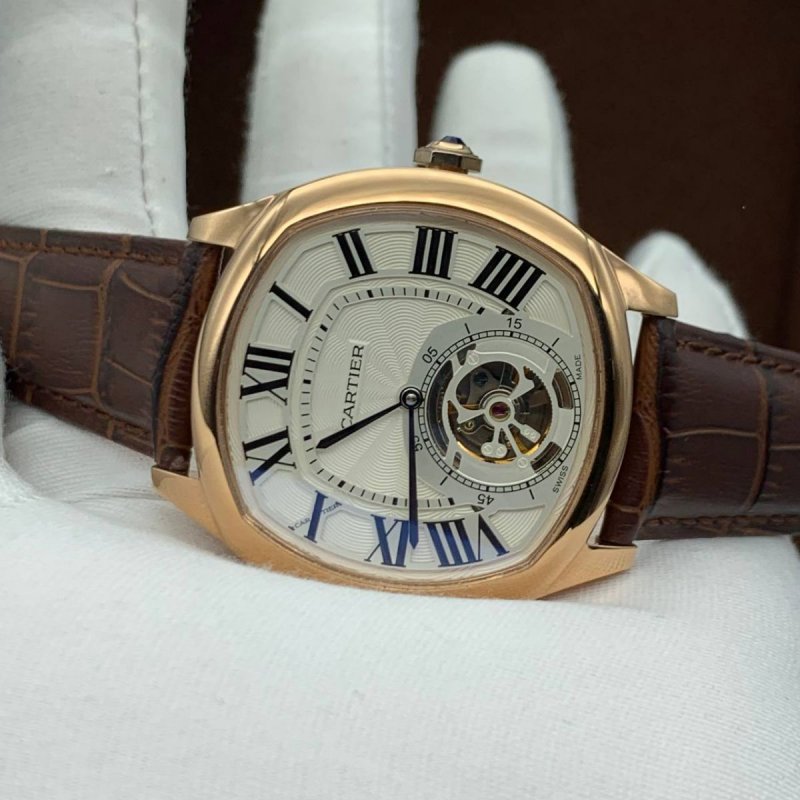 Копия Часы Cartier Drive de Cartier H103601