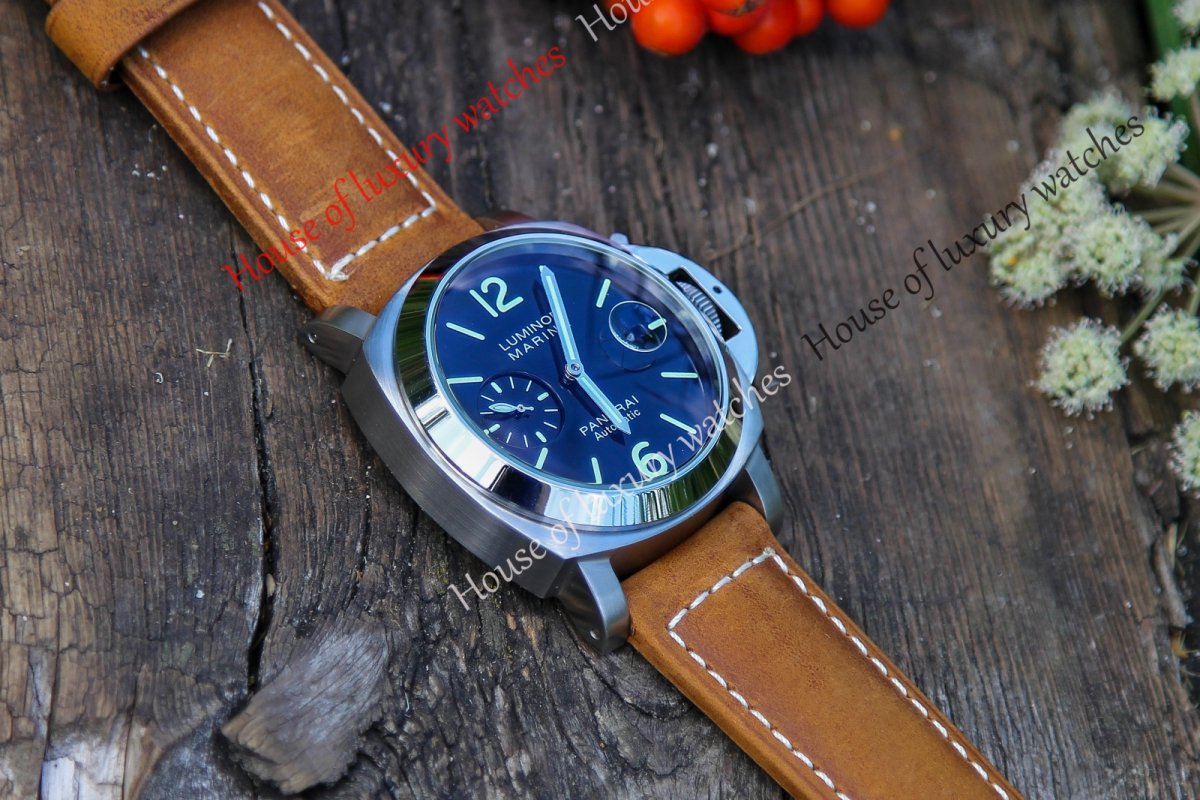Копия Часы Panerai Luminor H100044