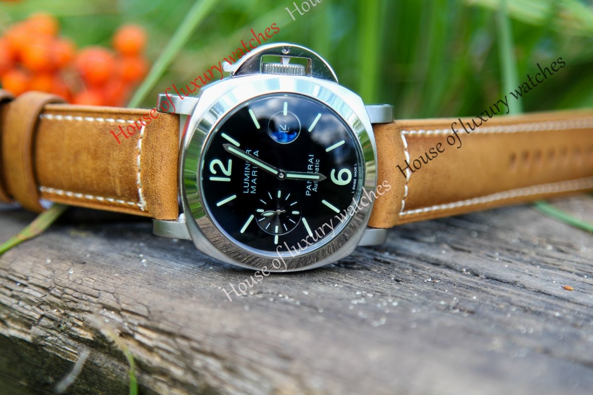 Копия Часы Panerai Luminor H100044