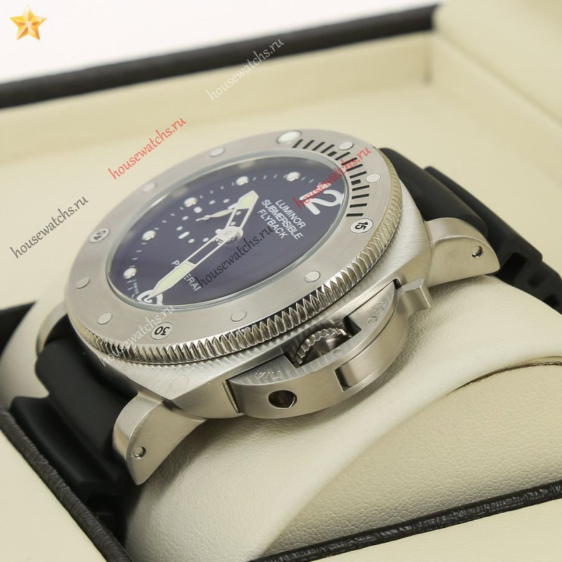 Копия Часы Panerai Luminor Submersible H103548