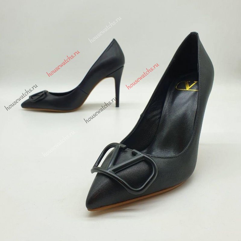 Копия  Туфли Valentino H801145