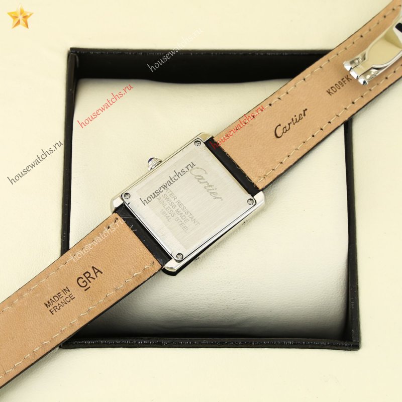 Копия  Cartier Tank Hbf0071