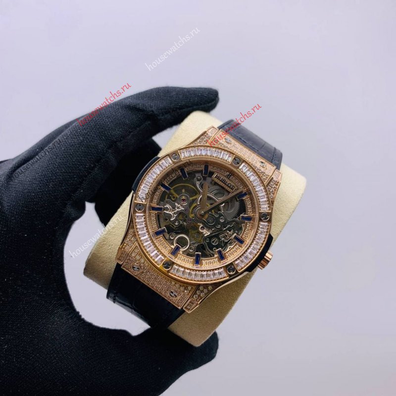 Копия Часы Hublot Classic Fusion Titanium Diamonds H104364