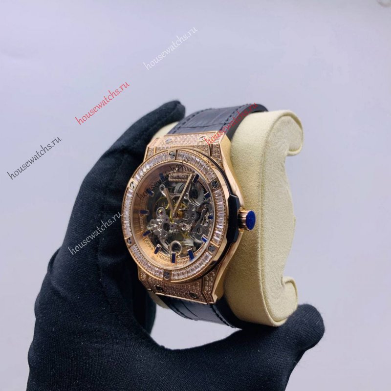 Копия Часы Hublot Classic Fusion Titanium Diamonds H104364