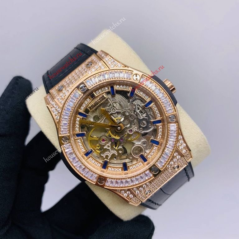 Копия Часы Hublot Classic Fusion Titanium Diamonds H104364