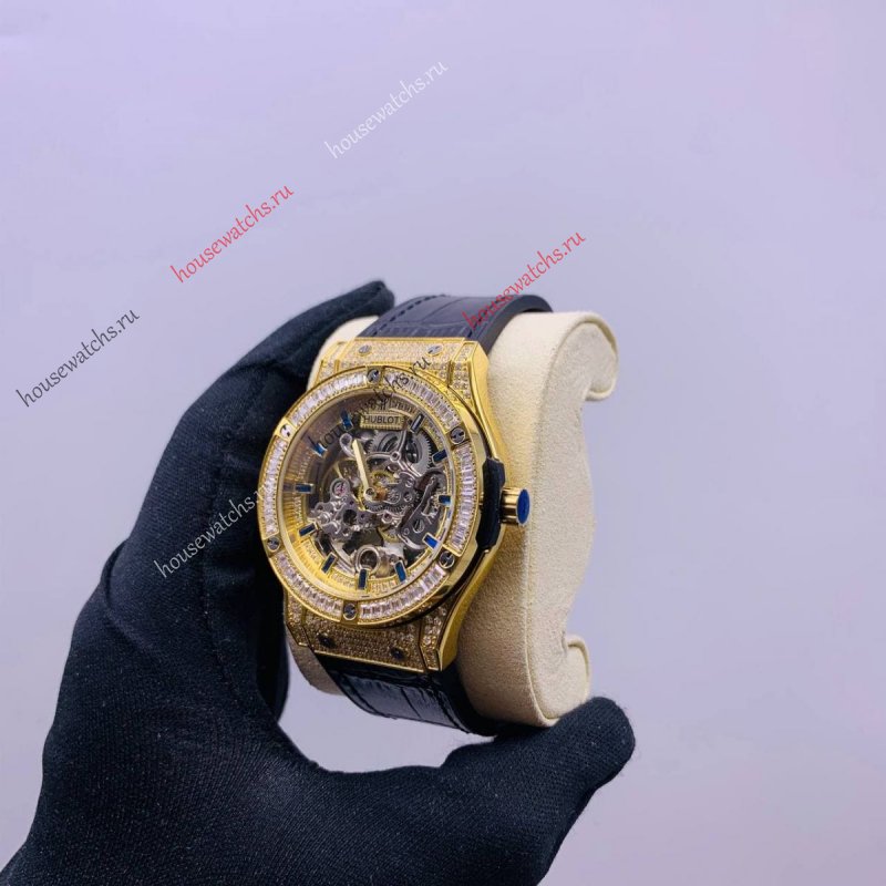 Копия Часы Hublot Classic Fusion Titanium Diamonds H104366