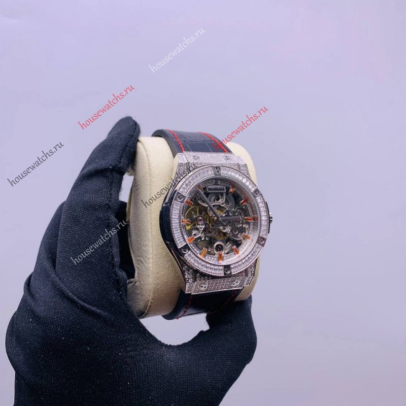 Копия Часы Hublot Classic Fusion Titanium Diamonds H104367
