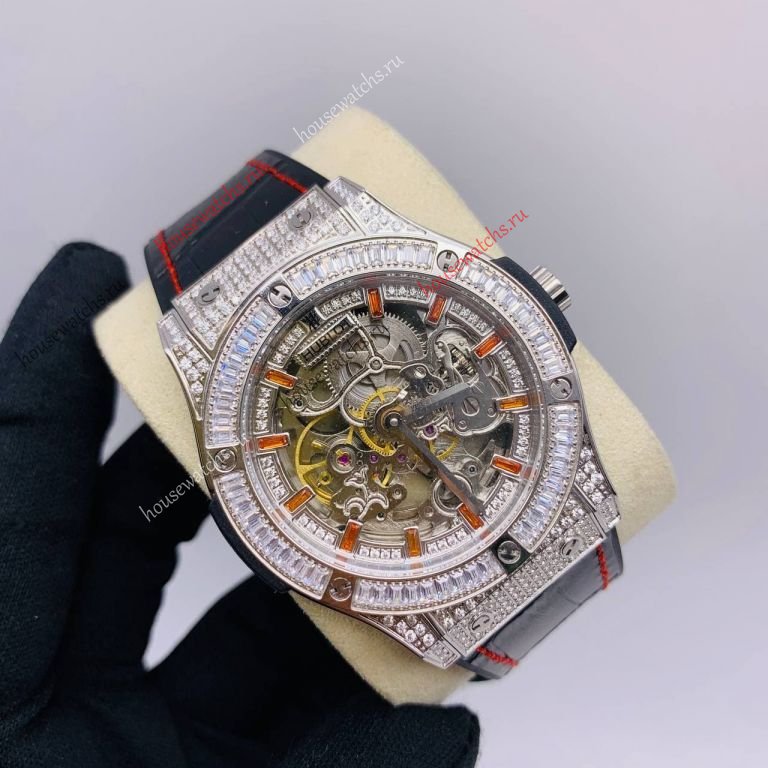 Копия Часы Hublot Classic Fusion Titanium Diamonds H104367