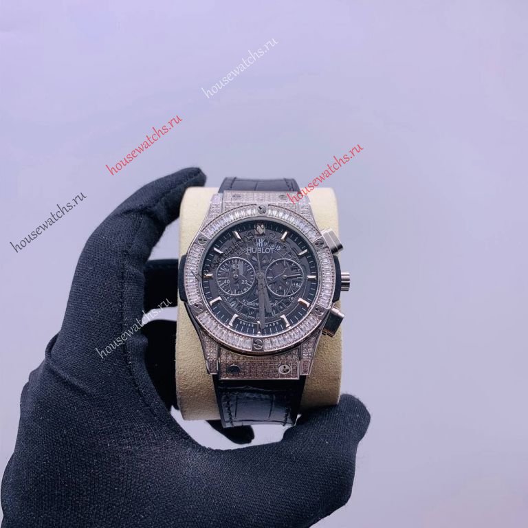 Копия Часы Hublot Classic Fusion Chrono Diamonds H104371