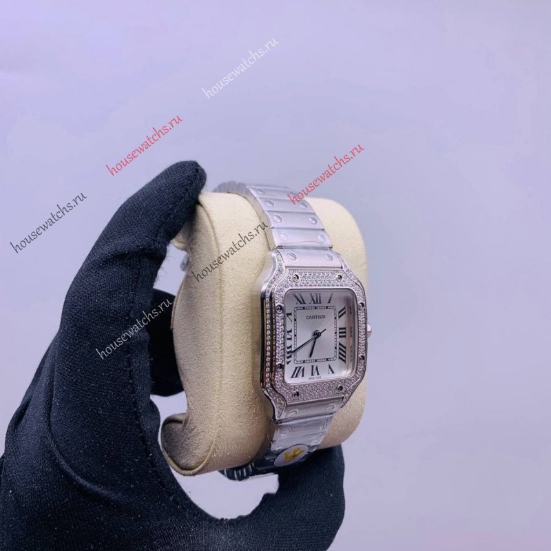 Копия Часы Cartier Santos de Cartier Diamonds H104372