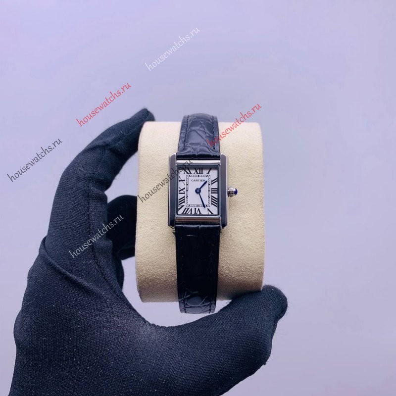 Копия Часы Cartier Tank H104381
