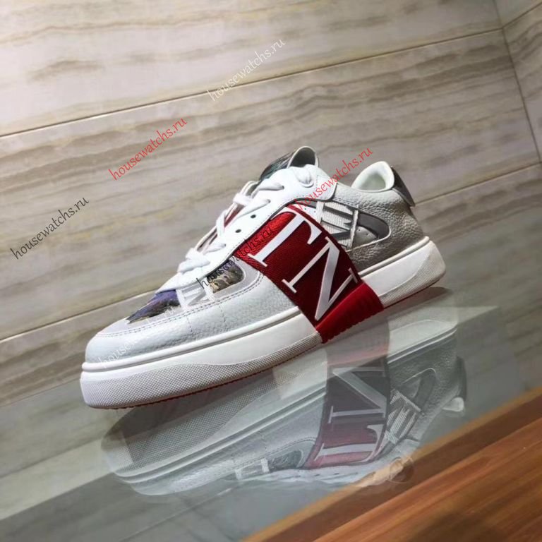 Копия  Кроссовки Valentino H801317