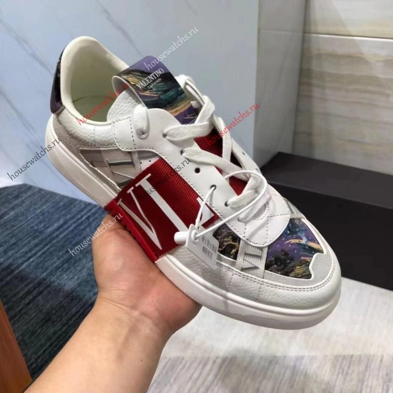 Копия  Кроссовки Valentino H801317