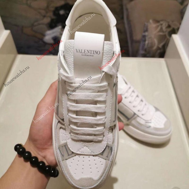 Копия  Кроссовки Valentino H801322