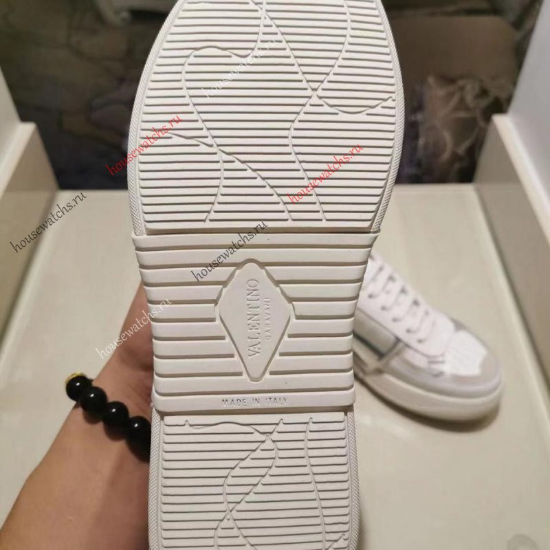 Копия  Кроссовки Valentino H801322