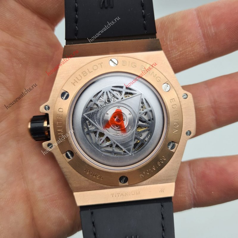 Копия Часы Hublot Big Bang Sang Bleu HЭ496