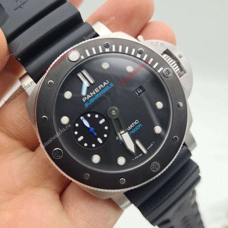Копия Часы Panerai Luminor Submersible H104497