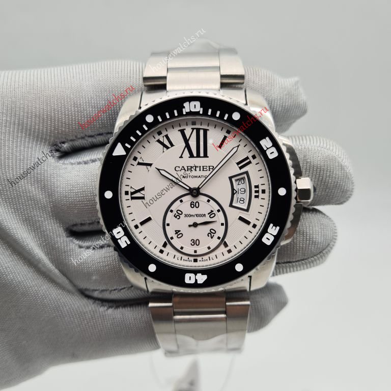 Копия Часы Cartier Calibre de Cartier H104530