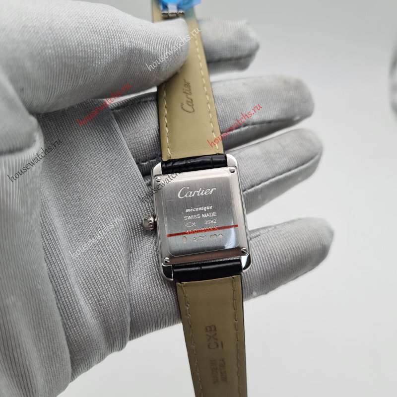 Копия Часы Cartier Tank H104543