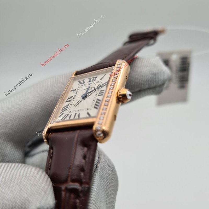 Копия Часы Cartier Tank H104544