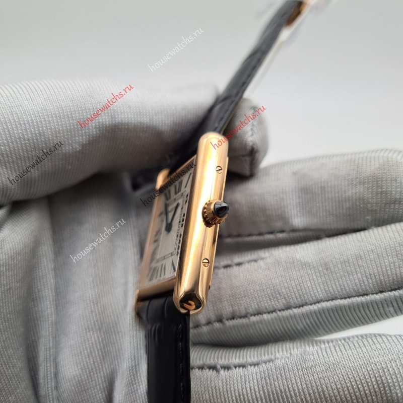 Копия Часы Cartier Tank H104546