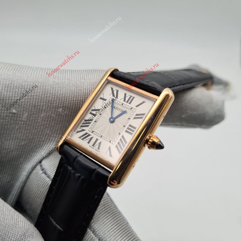 Копия Часы Cartier Tank H104546