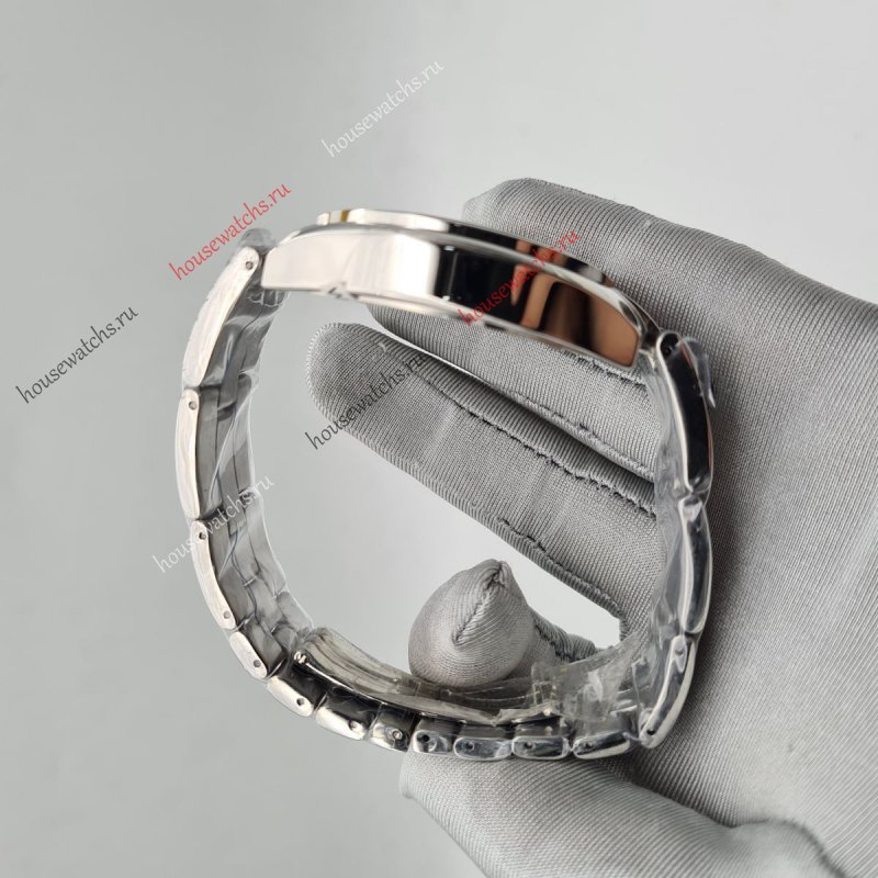 Копия Часы Cartier Roadster H104551