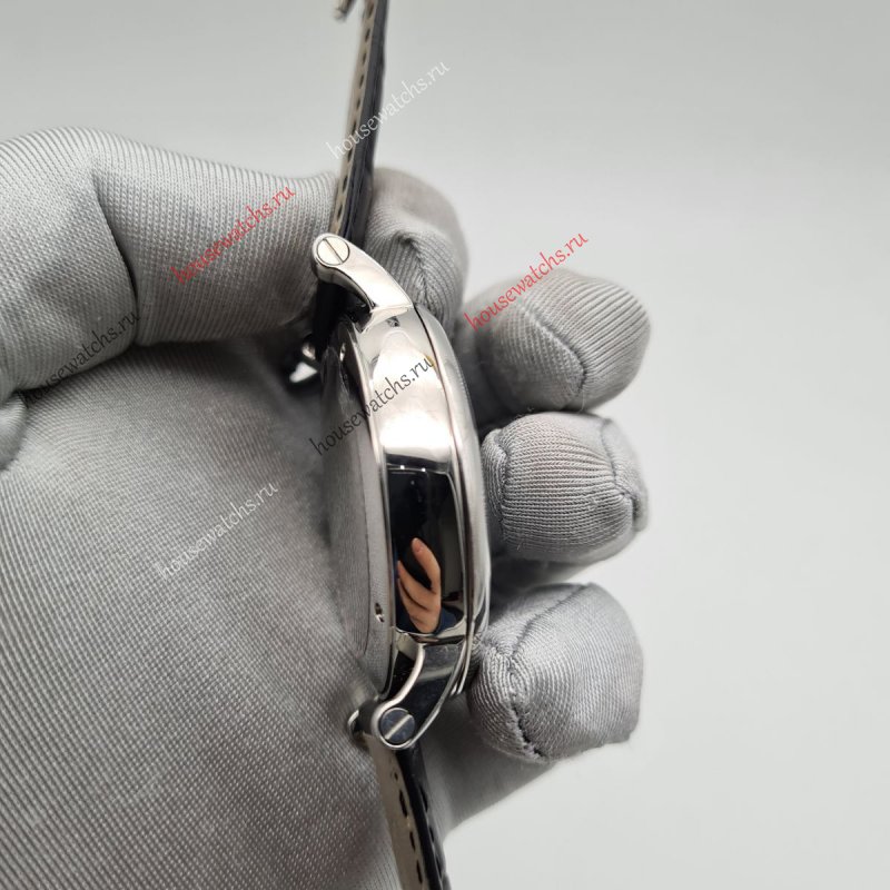 Копия Часы Cartier Calibre de Cartier H104552