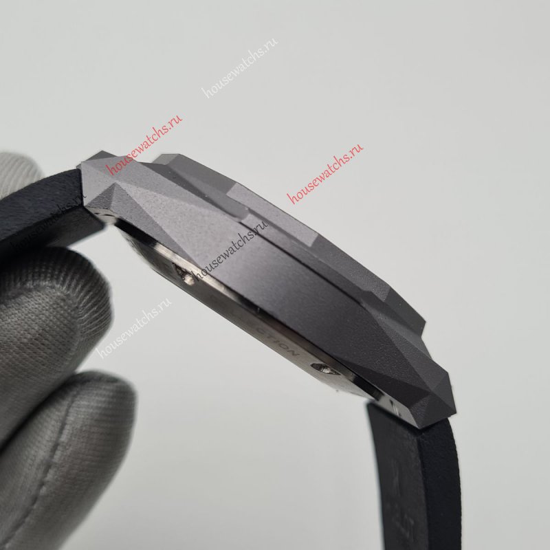 Копия Часы HUBLOT Classic Fusion Orlinski Titanium Alternative Pavé H104760