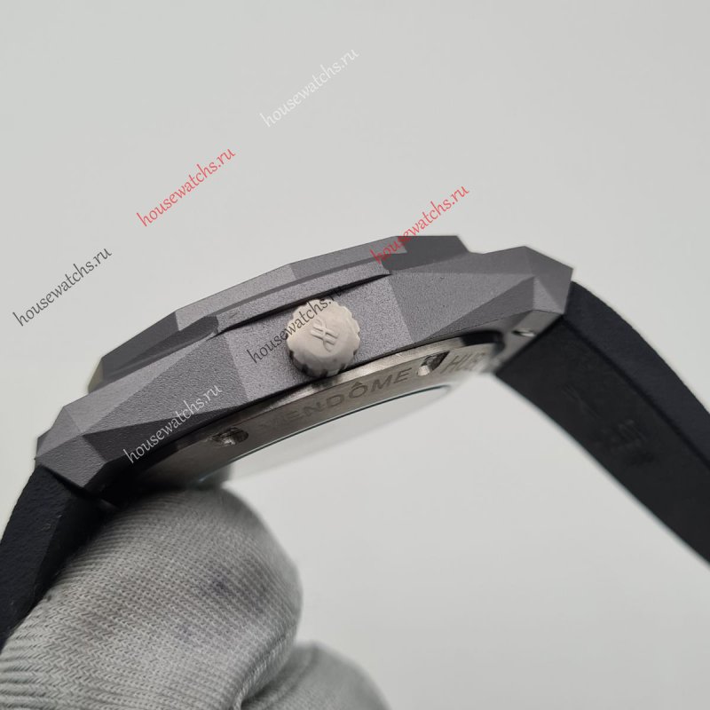 Копия Часы HUBLOT Classic Fusion Orlinski Titanium Alternative Pavé H104760