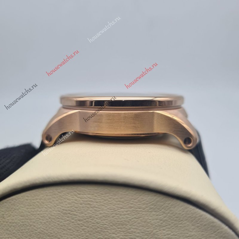 Копия Часы Cartier Calibre de Cartier H104943