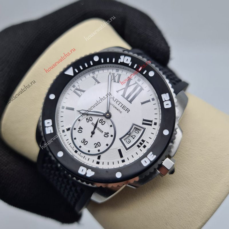 Копия Часы Cartier Calibre de Cartier H104948