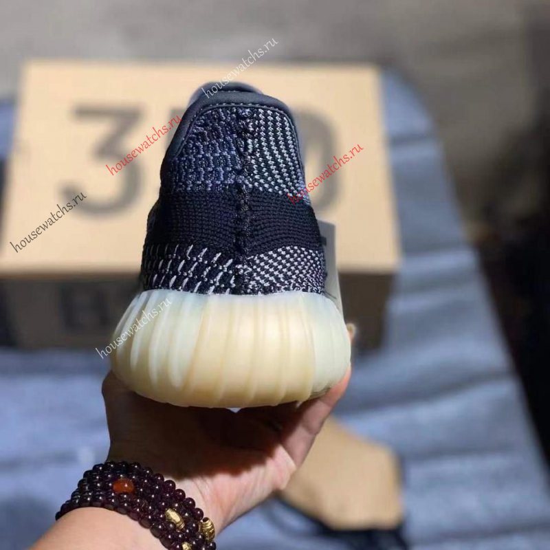 Копия  Кроссовки Adidas H801355