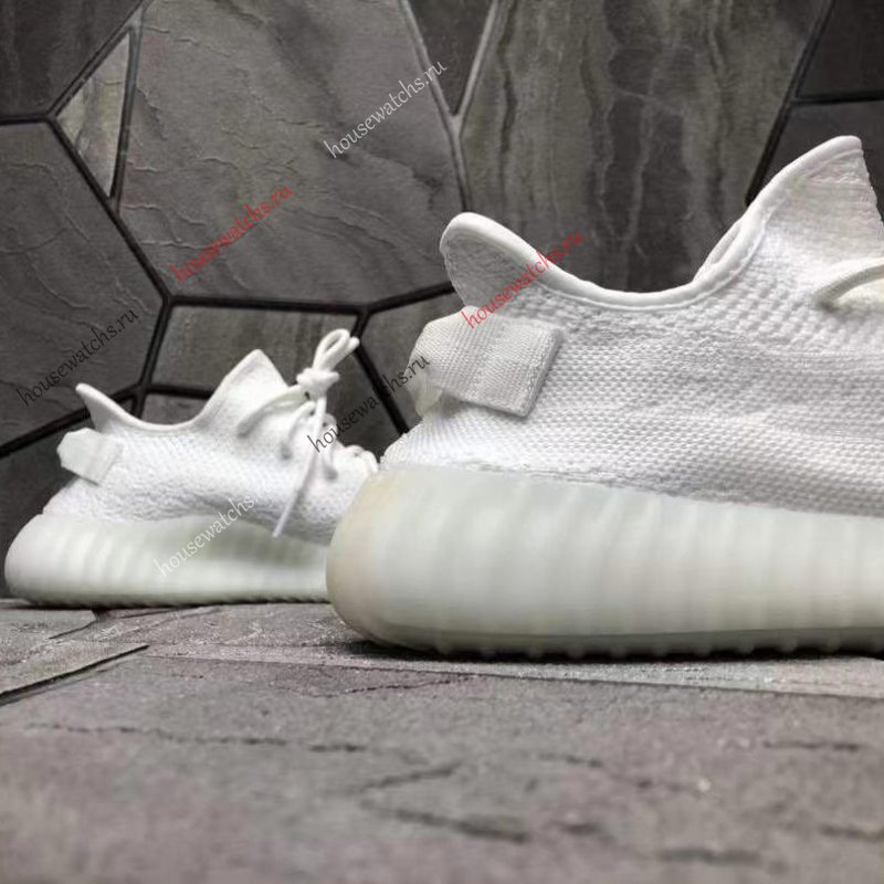 Копия  Кроссовки Adidas H801357