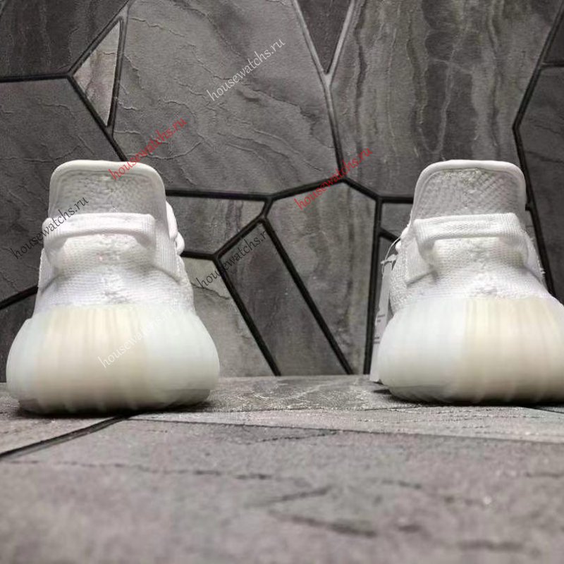 Копия  Кроссовки Adidas H801357