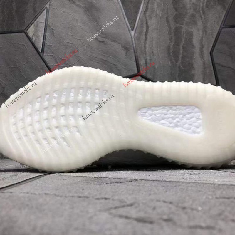 Копия  Кроссовки Adidas H801357