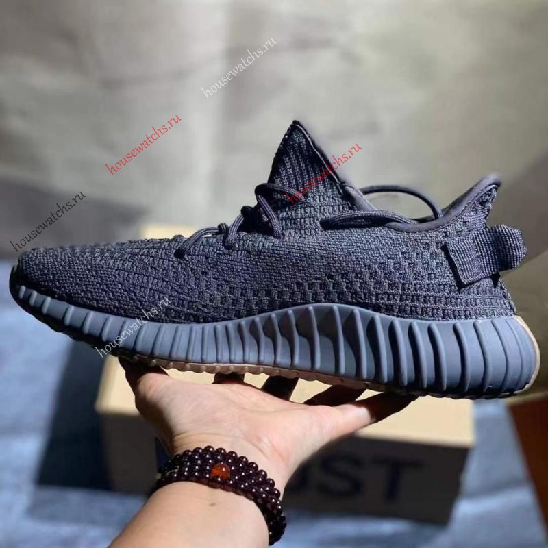 Копия  Кроссовки Adidas H801360