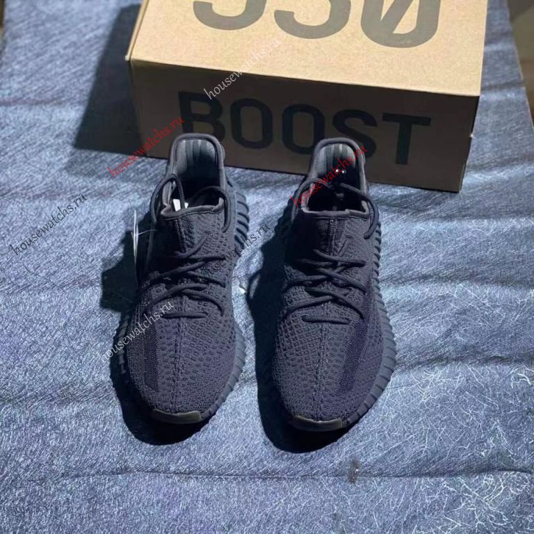 Копия  Кроссовки Adidas H801360