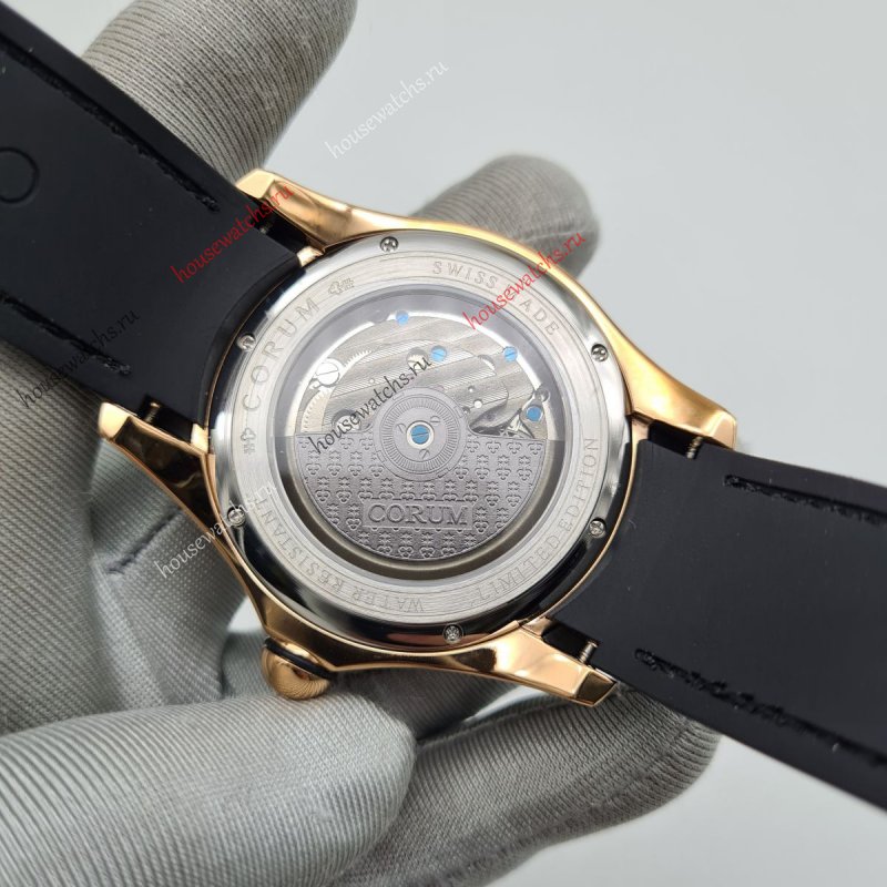 Копия Часы Corum Bubble Scull Артикул H105156