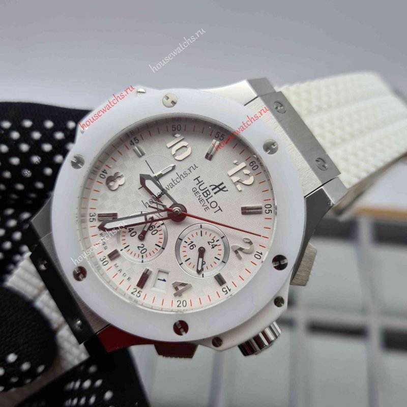 Копия Часы HUBLOT Classic Fusion H105438
