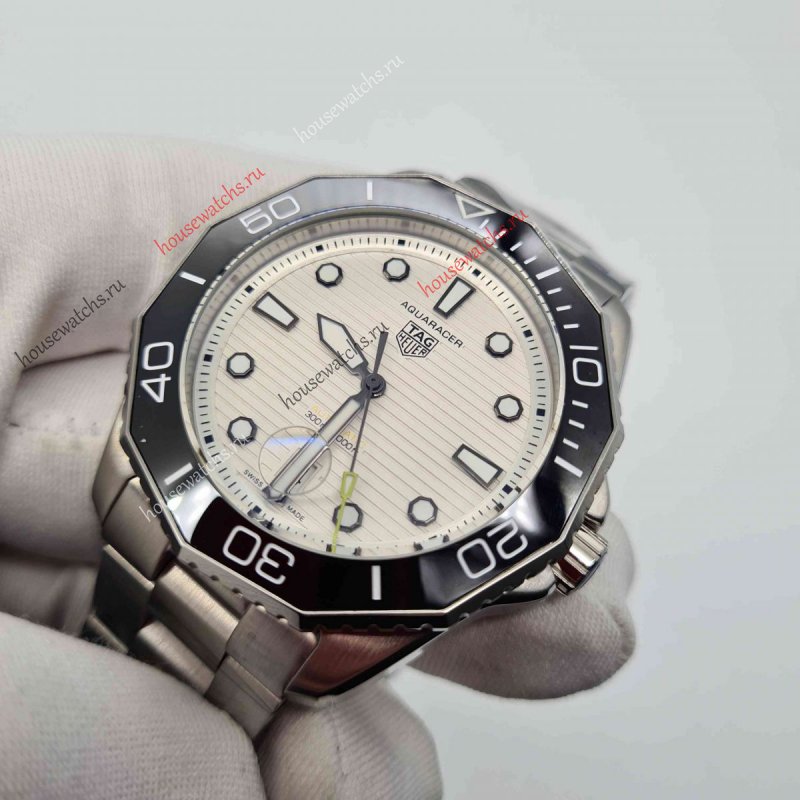 Копия Часы Tag Heuer Aquaracer Calibre 5 H105527