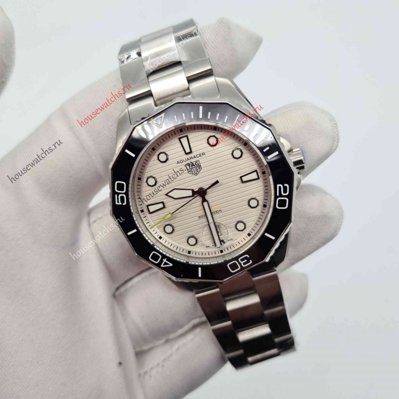 Копия Часы Tag Heuer Aquaracer Calibre 5 H105527