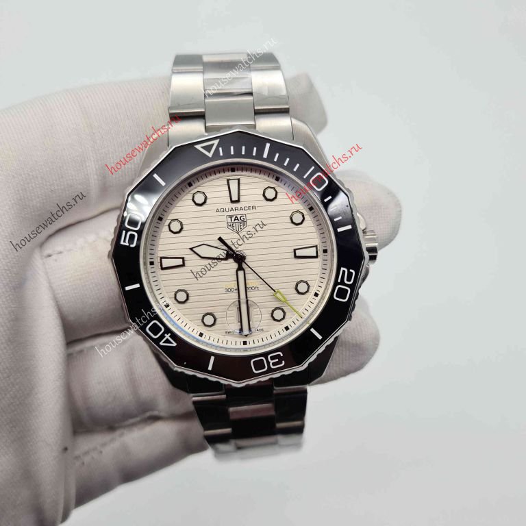 Копия Часы Tag Heuer Aquaracer Calibre 5 H105527