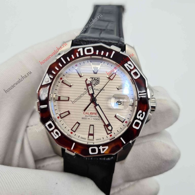 Копия Часы Tag Heuer Aquaracer Calibre 5 H105535