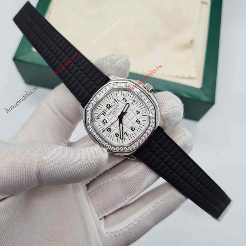 Копия Часы Patek Philippe Aquanaut H105620