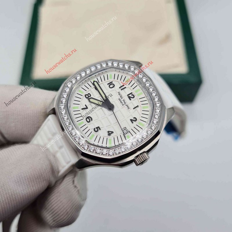 Копия Часы Patek Philippe Aquanaut H105621